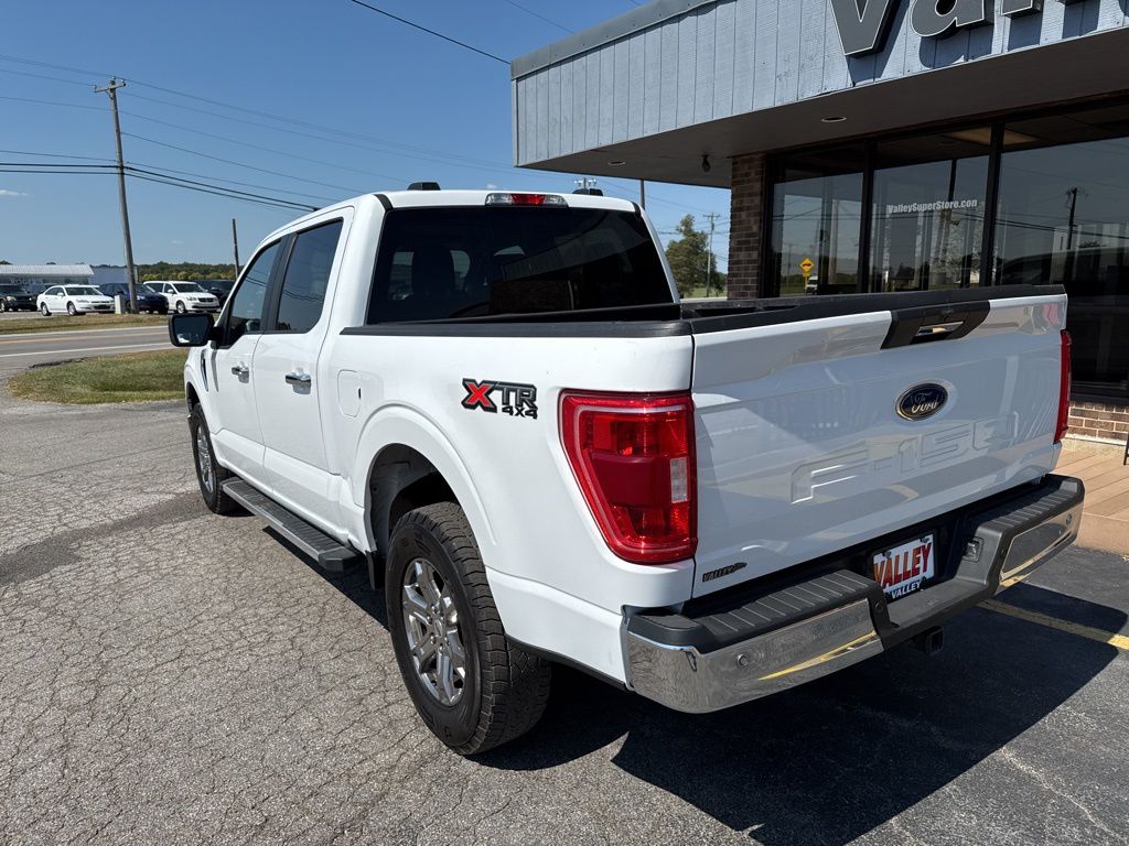 2022 Ford F-150 XLT photo 4