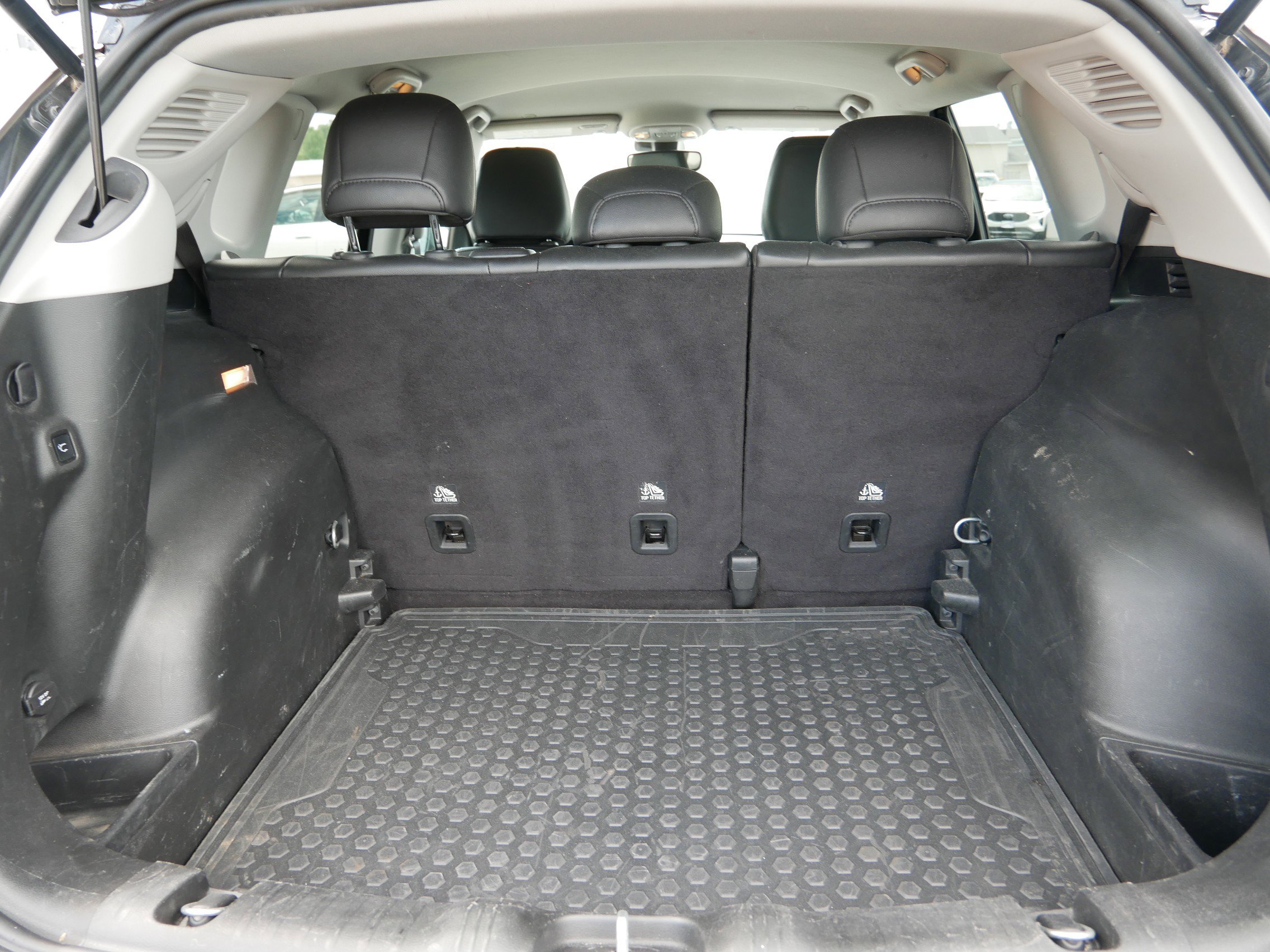 2022 Jeep Compass Latitude photo 10