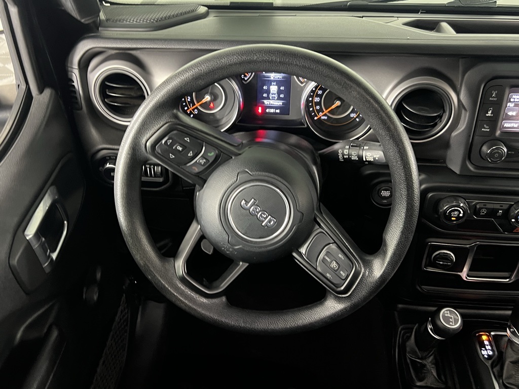 2021 Jeep Wrangler Unlimited Willys photo 10