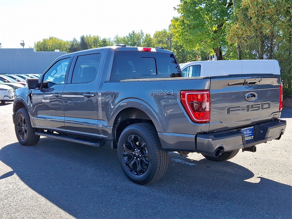 2022 Ford F-150 XLT photo 3