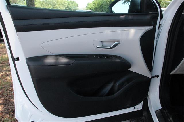 2026 Hyundai Tucson SEL photo 11
