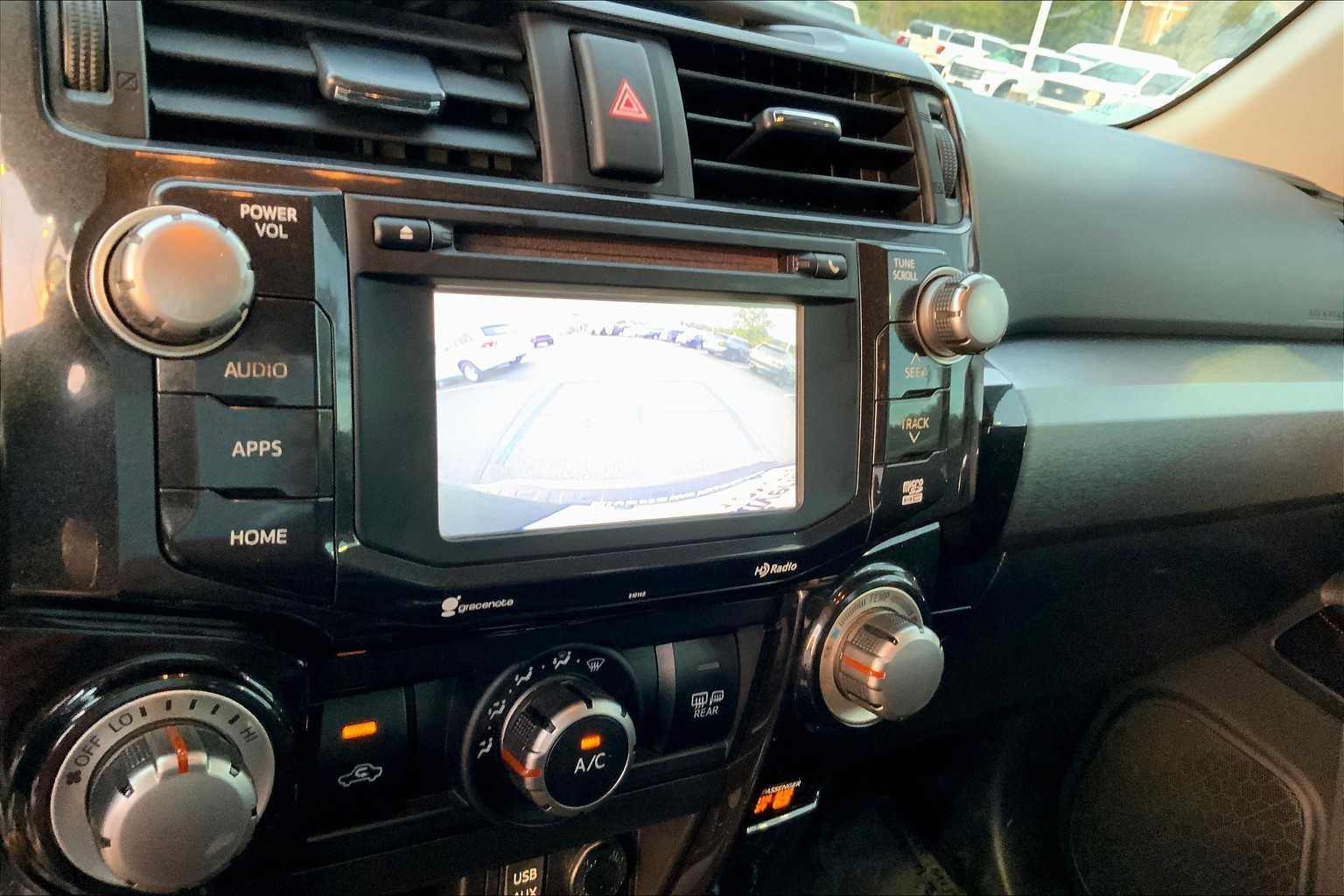 2016 Toyota 4Runner Trail Premium photo 27