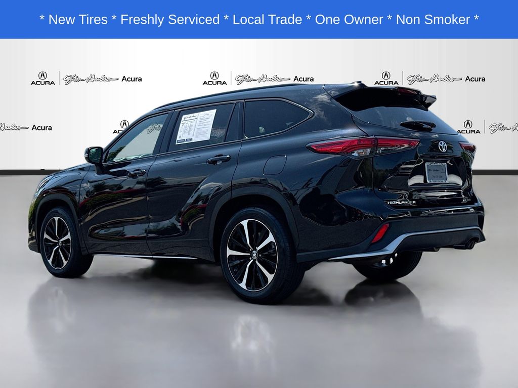 2022 Toyota Highlander XSE photo 4