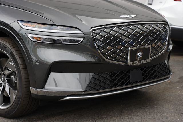 2025 Genesis Electrified GV70 Prestige photo 3