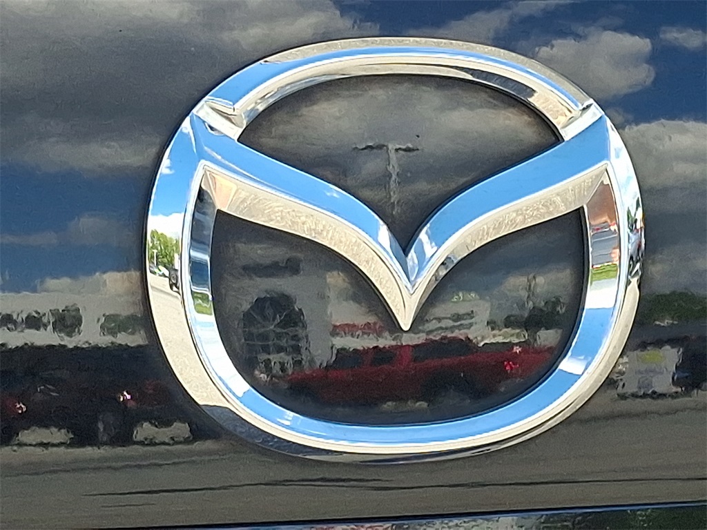 2023 Mazda CX-9 Touring photo 28