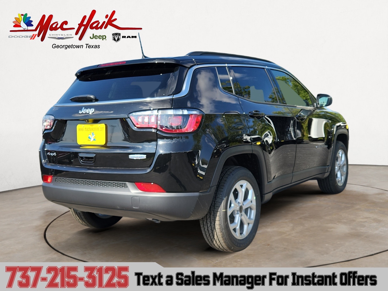 2026 Jeep Compass Latitude photo 4