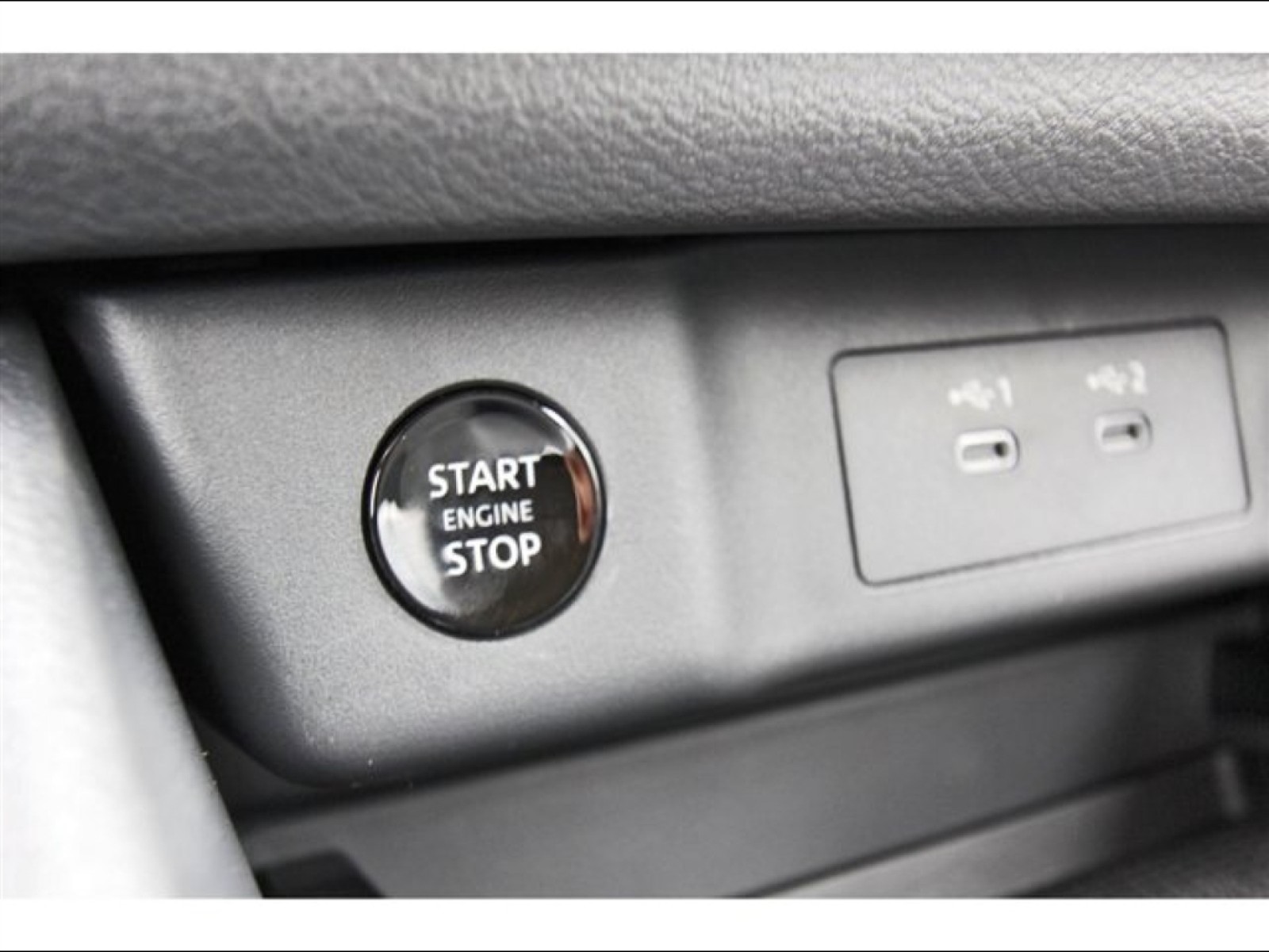 2026 Nissan Rogue SV White at Robbins Nissan