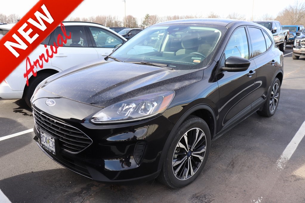 2022 Ford Escape SE's photo