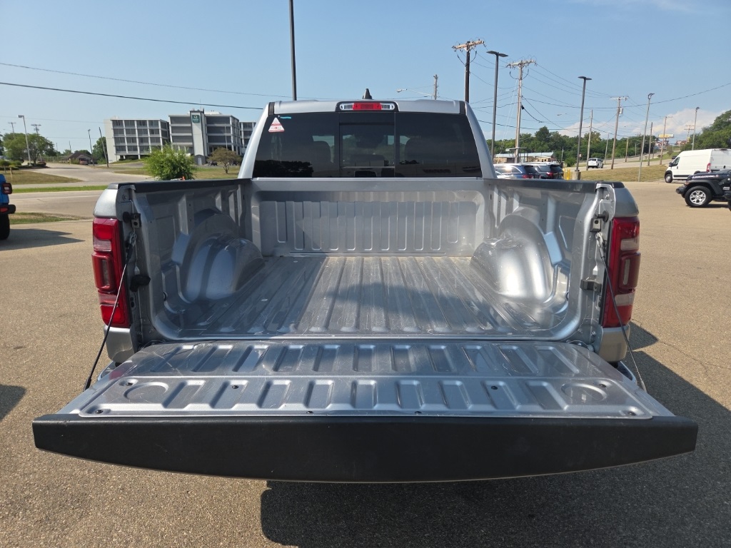 2023 Ram 1500 Laramie photo 7