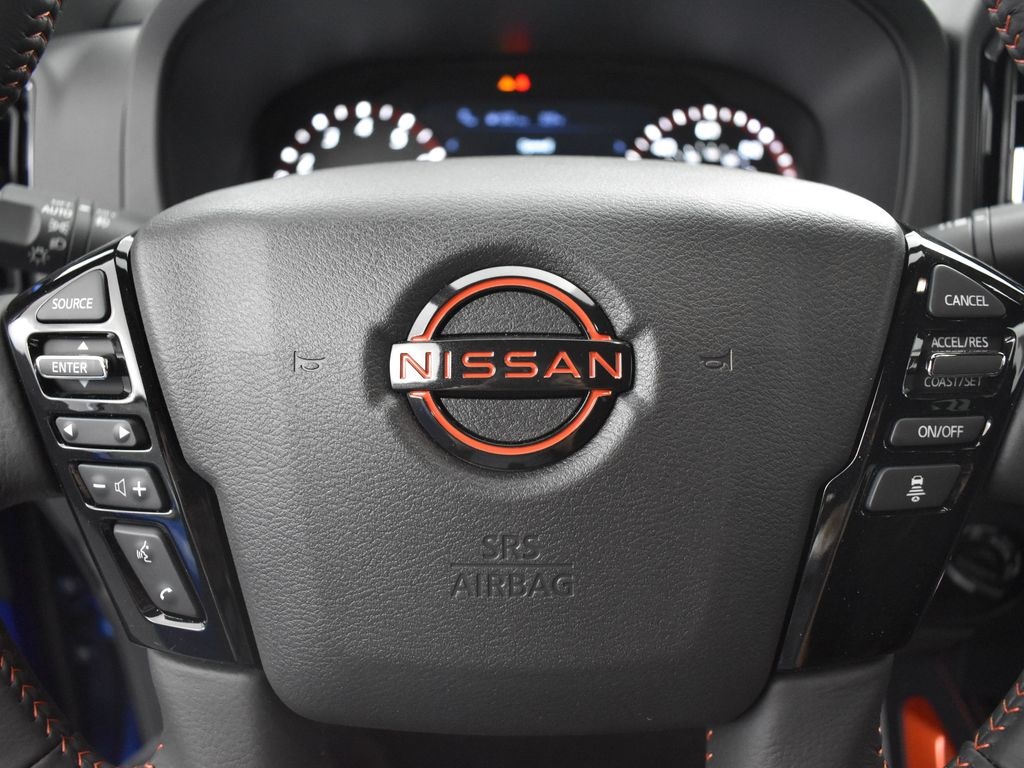 2025 Nissan Frontier photo 29