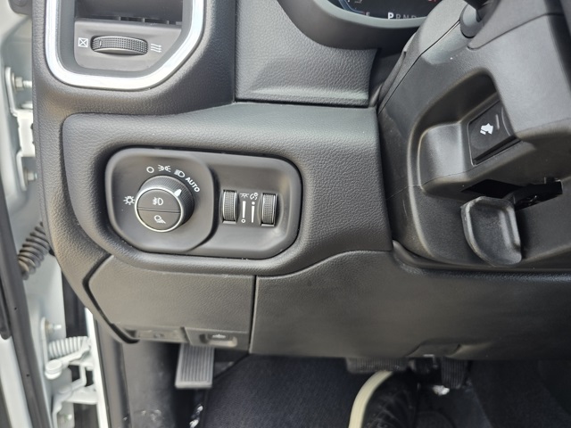 2024 Ram 2500 Laramie photo 20