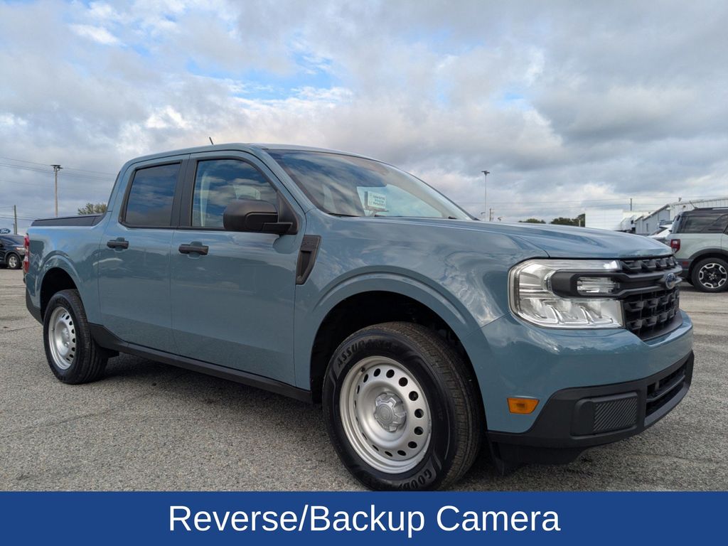 2022 Ford Maverick XL photo 2