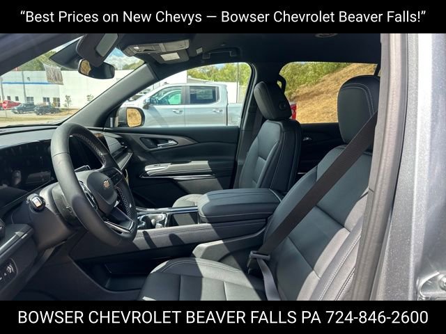 2026 Chevrolet Traverse 2LT photo 4