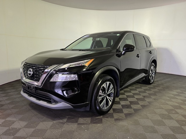 2022 Nissan Rogue SV photo 2