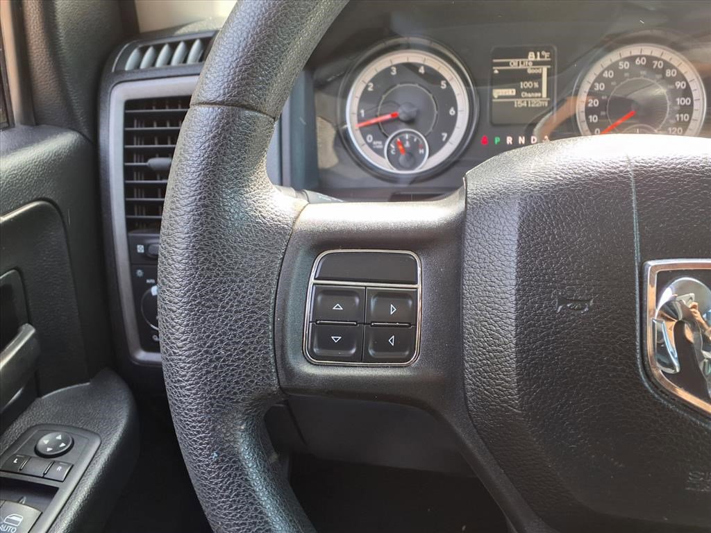 2016 Ram 1500 Express photo 13
