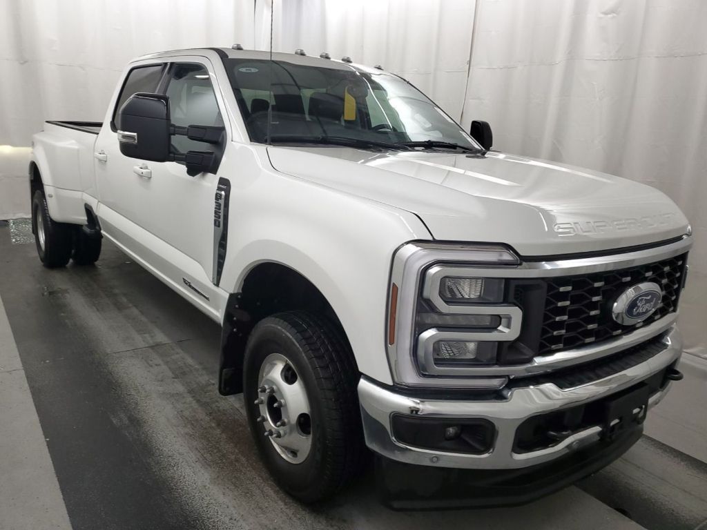 2024 Ford F-350 Lariat photo 4