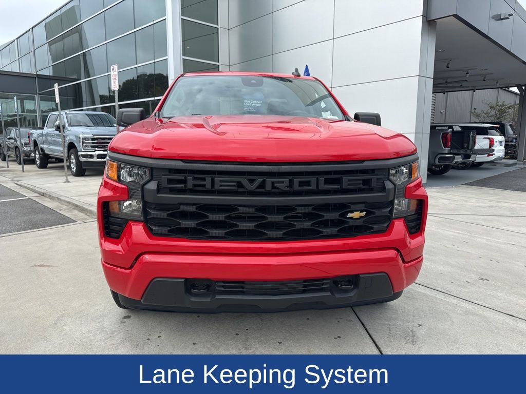 2022 Chevrolet Silverado 1500 Custom photo 3