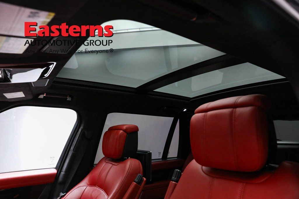 2022 Land Rover Range Rover Autobiography photo 29