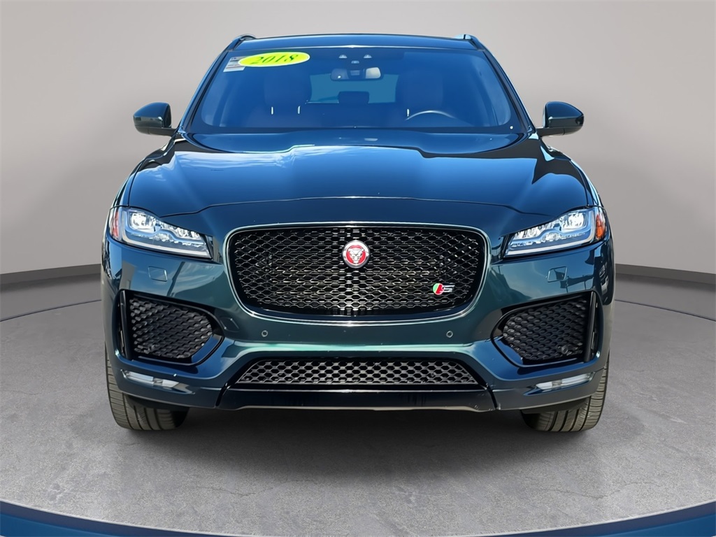 2018 Jaguar F-PACE S photo 2