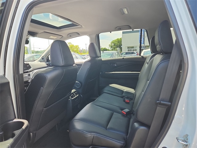 2022 Honda Pilot EX-L photo 10