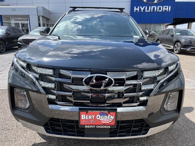 2024 Hyundai Santa Cruz Limited photo 2