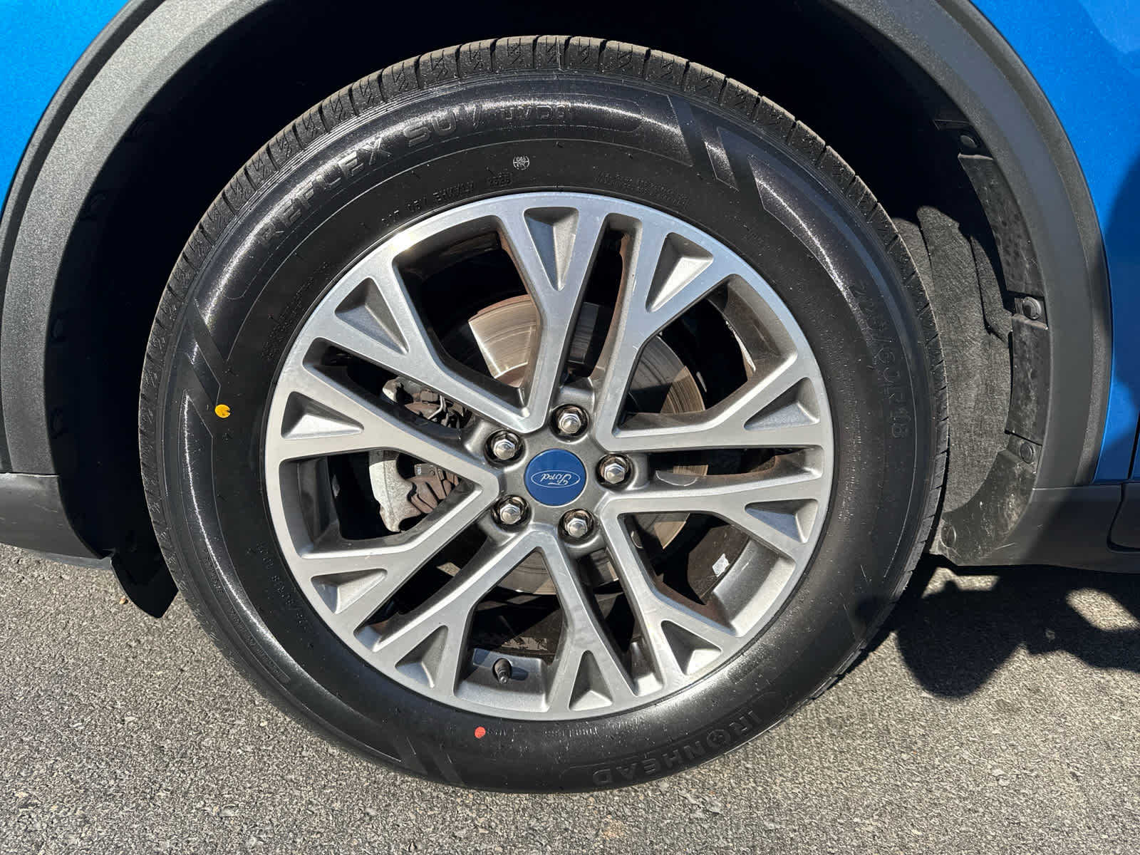2021 Ford Escape SEL photo 9