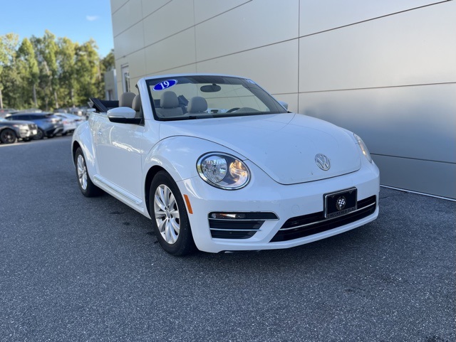 2019 Volkswagen Beetle Convertible S photo 20