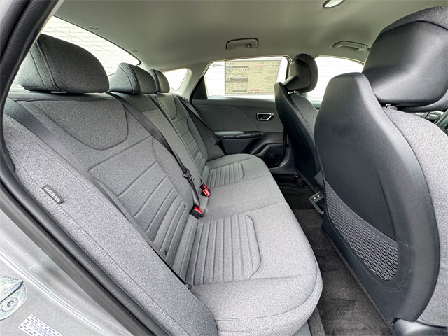 2025 Kia K4 EX photo 18