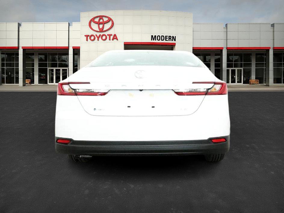 2025 Toyota Camry LE photo 17