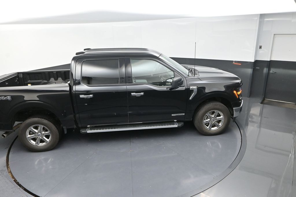 2024 Ford F-150 XLT photo 17