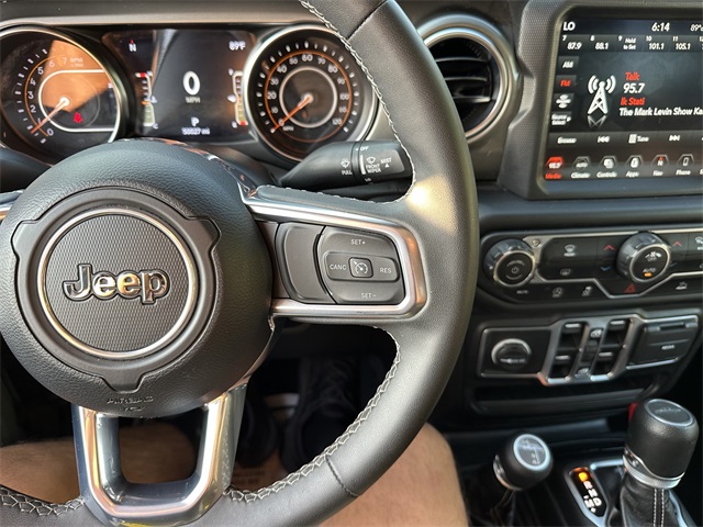 2023 Jeep Gladiator Overland photo 36