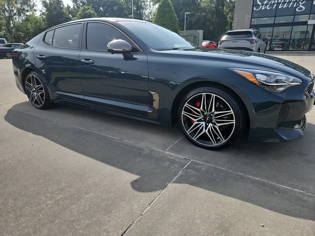 2022 Kia Stinger GT2 photo 2