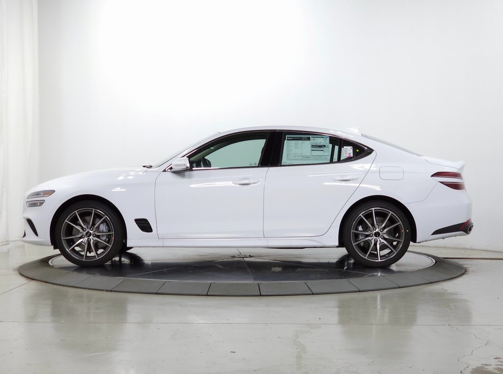 2026 Genesis G70 2.5T AWD photo 4