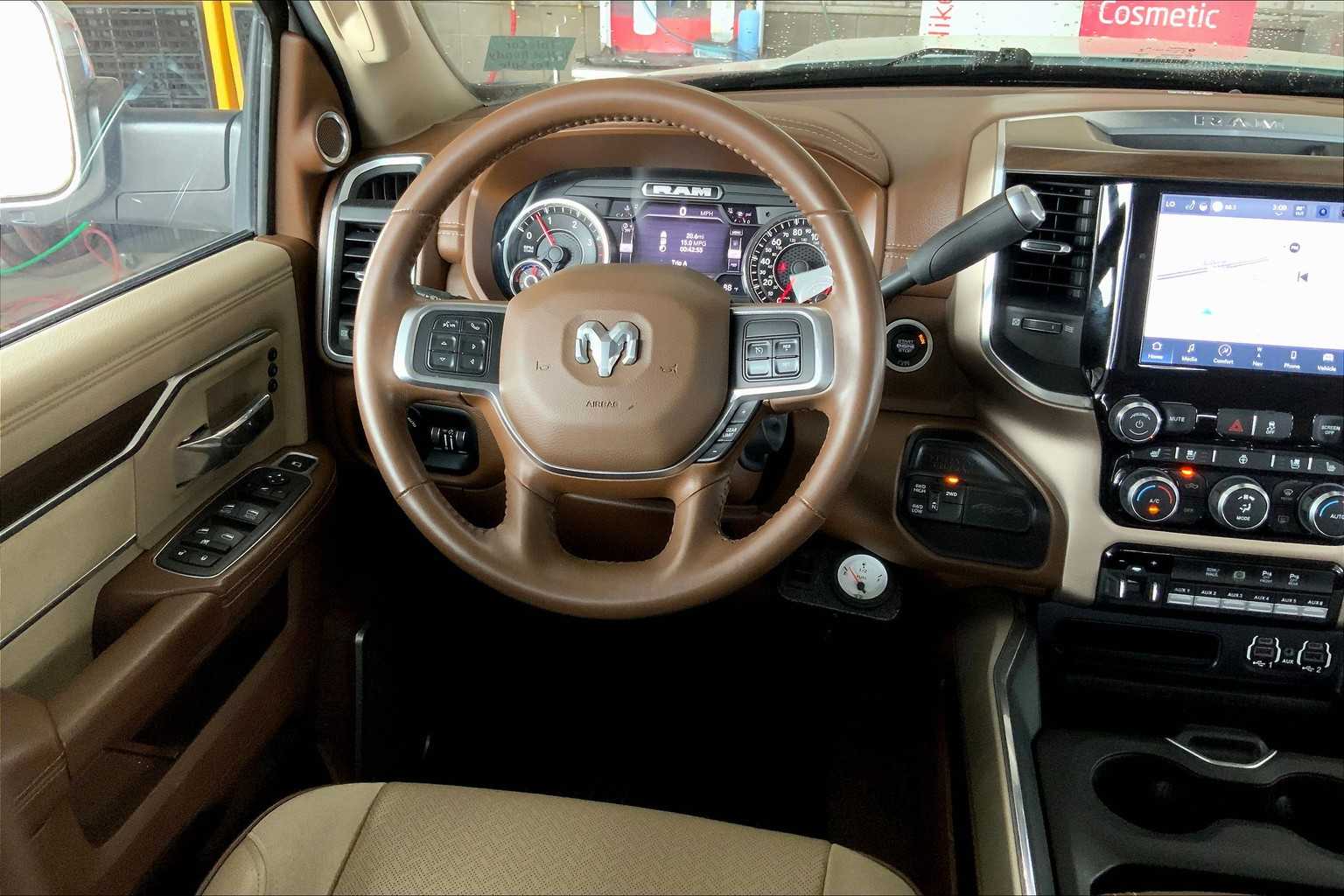 2022 Ram 2500 Laramie photo 5