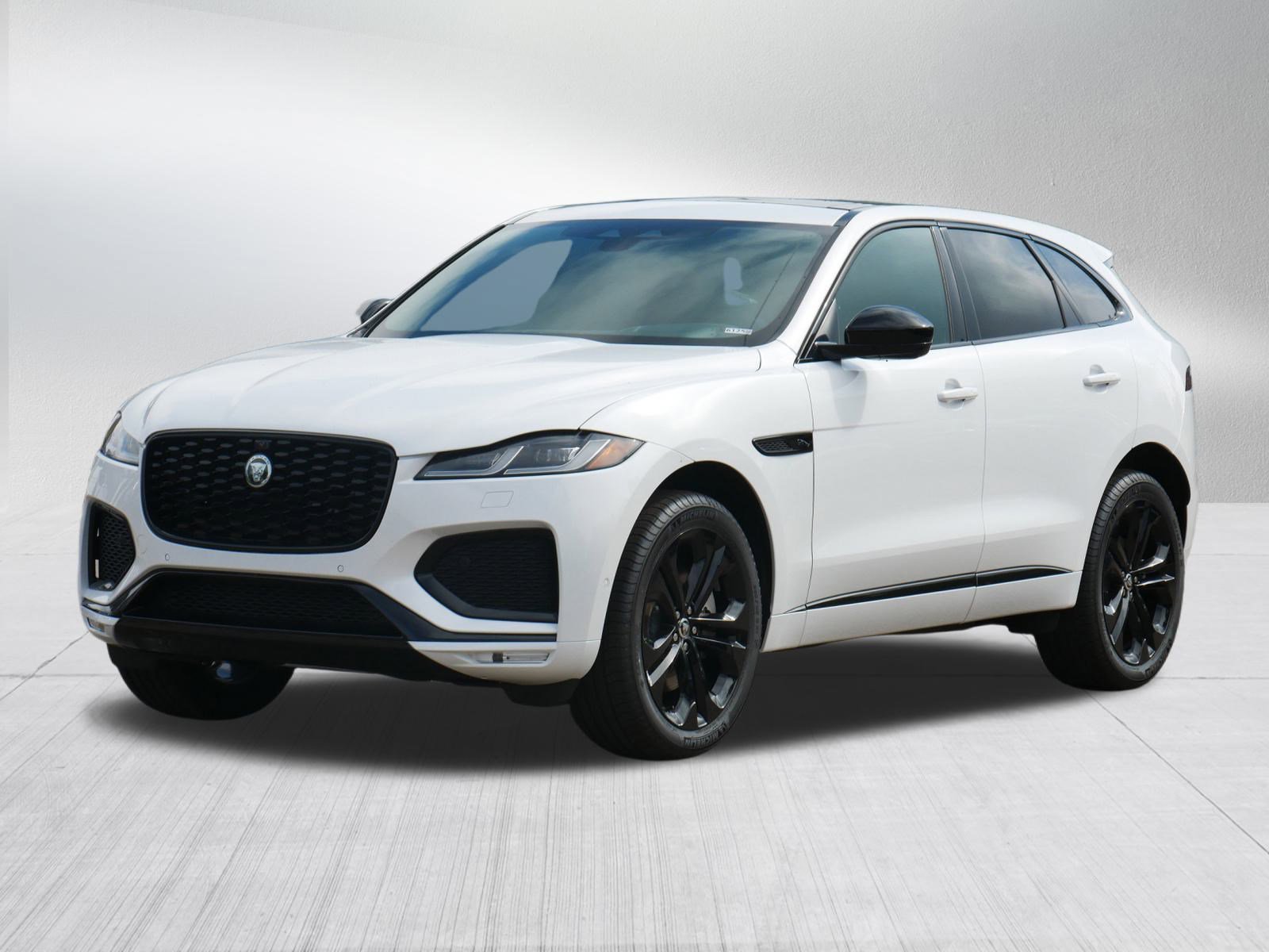 2026 Jaguar F-Pace R-Dynamic S's photo