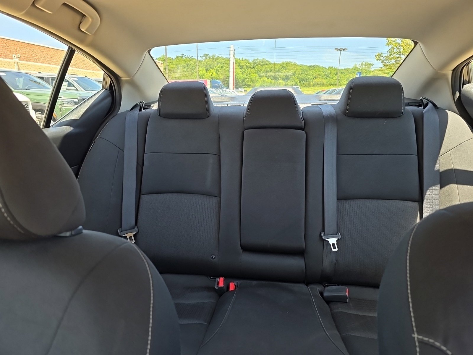 PreOwned 2022 Nissan Altima 2.5 SV 4dr Car in Jefferson City 