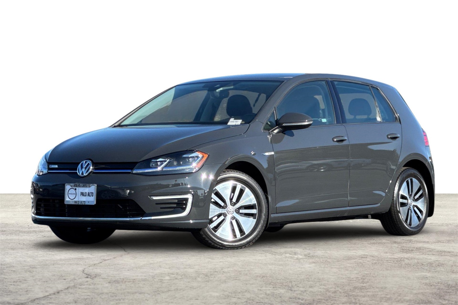 Used 2019 Volkswagen e-Golf e-Golf SEL Premium with VIN WVWPR7AU4KW907882 for sale in Larkspur, CA