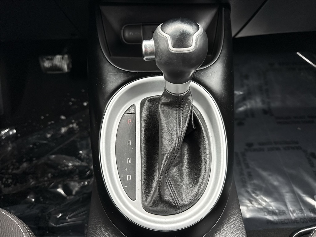 2016 KIA SOUL - Image 18