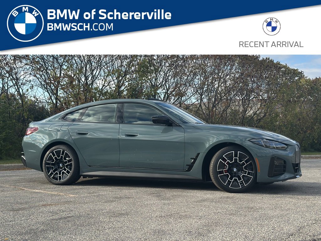 2025 BMW i4 40's photo