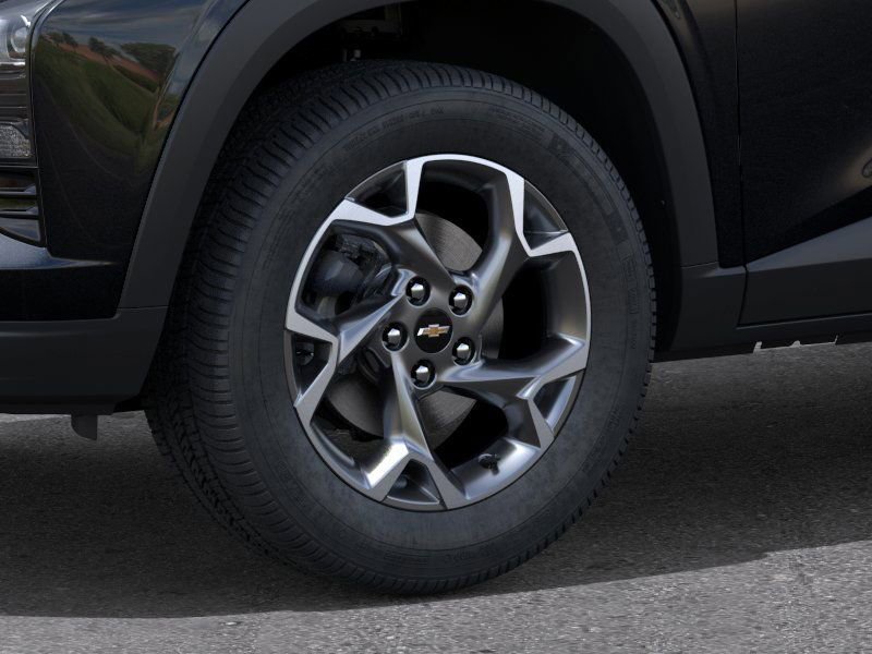 2025 Chevrolet Trax LT photo 7