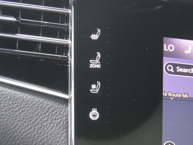 2025 Jeep Wagoneer Overland photo 23