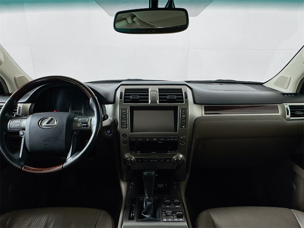 2016 Lexus GX 460 Luxury photo 15