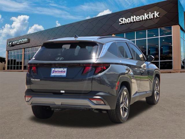 2025 Hyundai Tucson SEL photo 3