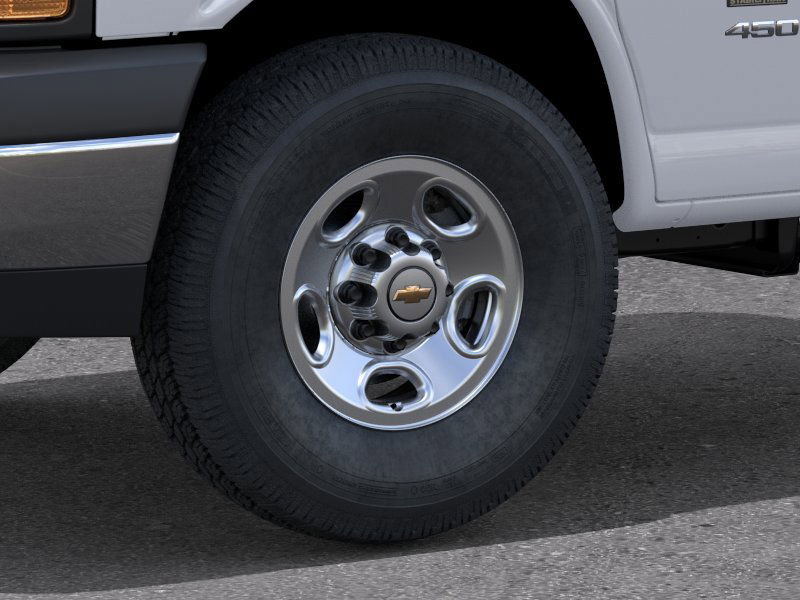 2025 Chevrolet Express Cutaway 3500 photo 8