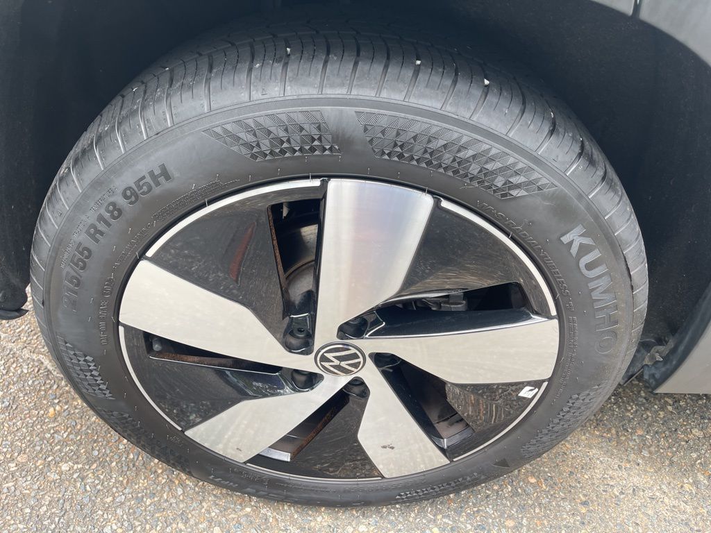 2024 Volkswagen Taos S photo 15