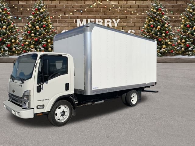 2026 Chevrolet Low Cab Forward Base's photo