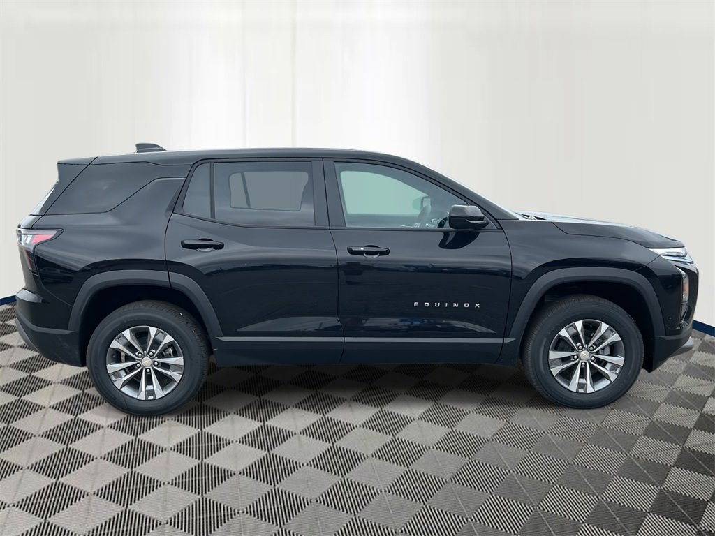2026 Chevrolet Equinox LT photo 5