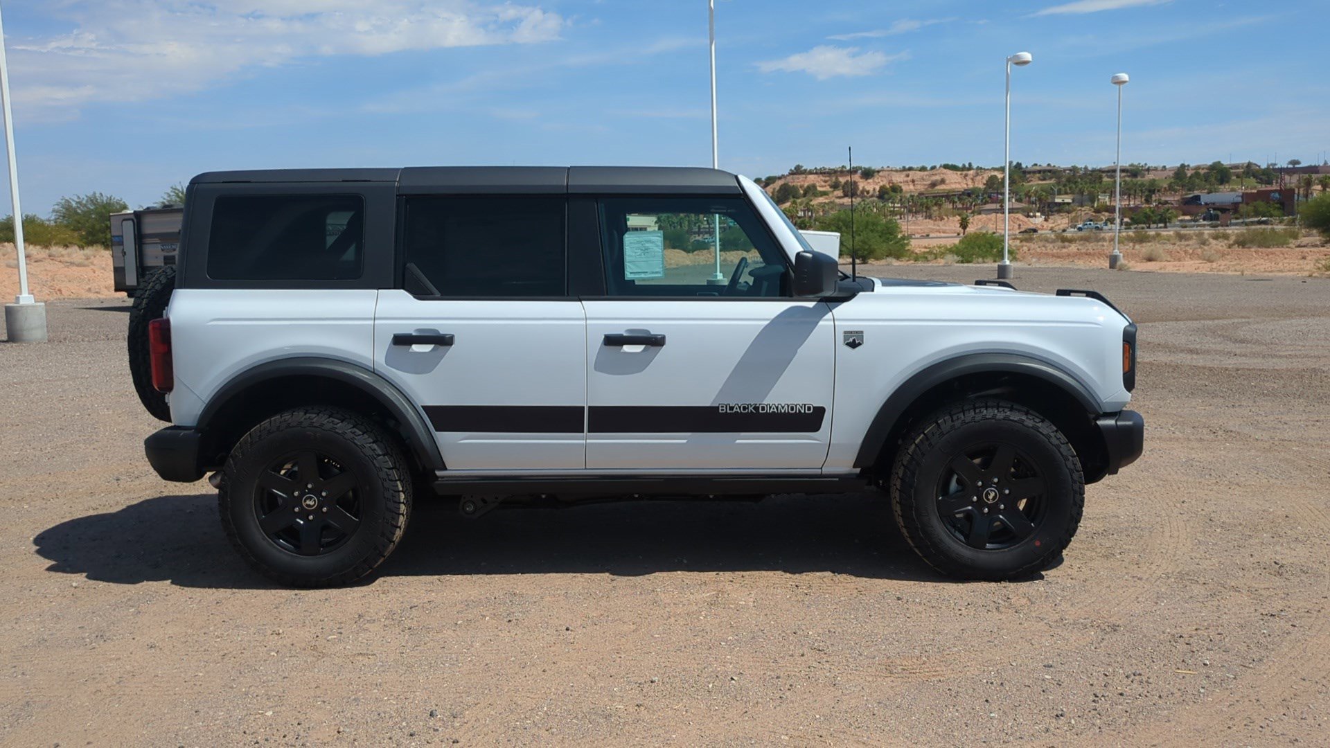 2025 Ford Bronco Big Bend photo 2