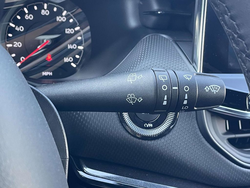 2025 Jeep Compass Latitude photo 29