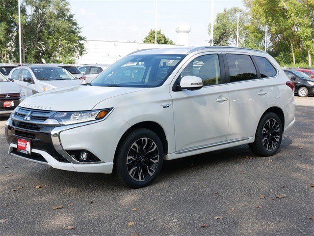 2018 Mitsubishi Outlander PHEV GT photo 3